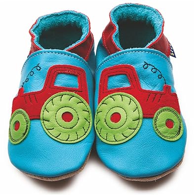 green baby shoes