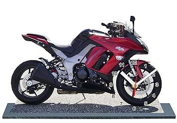 moto kawasaki rouge