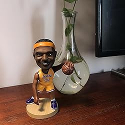 Ru.Master James Bobblehead Basketball Action Figure
