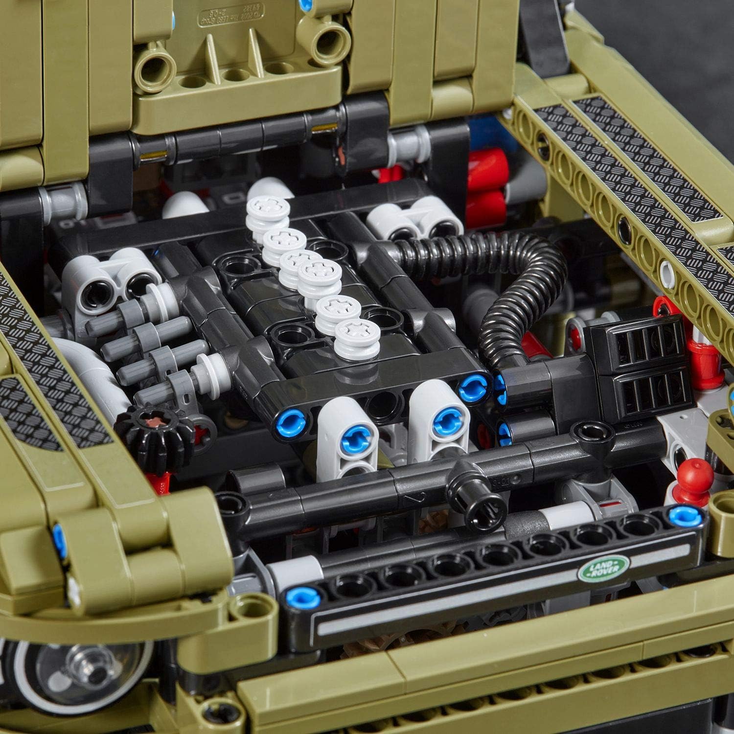 LEGO 42110 Technic Land Rover Defender Off Road 4x4 Car, Exclusive Collectible Model, Enhanced Building Set: Toys & Games