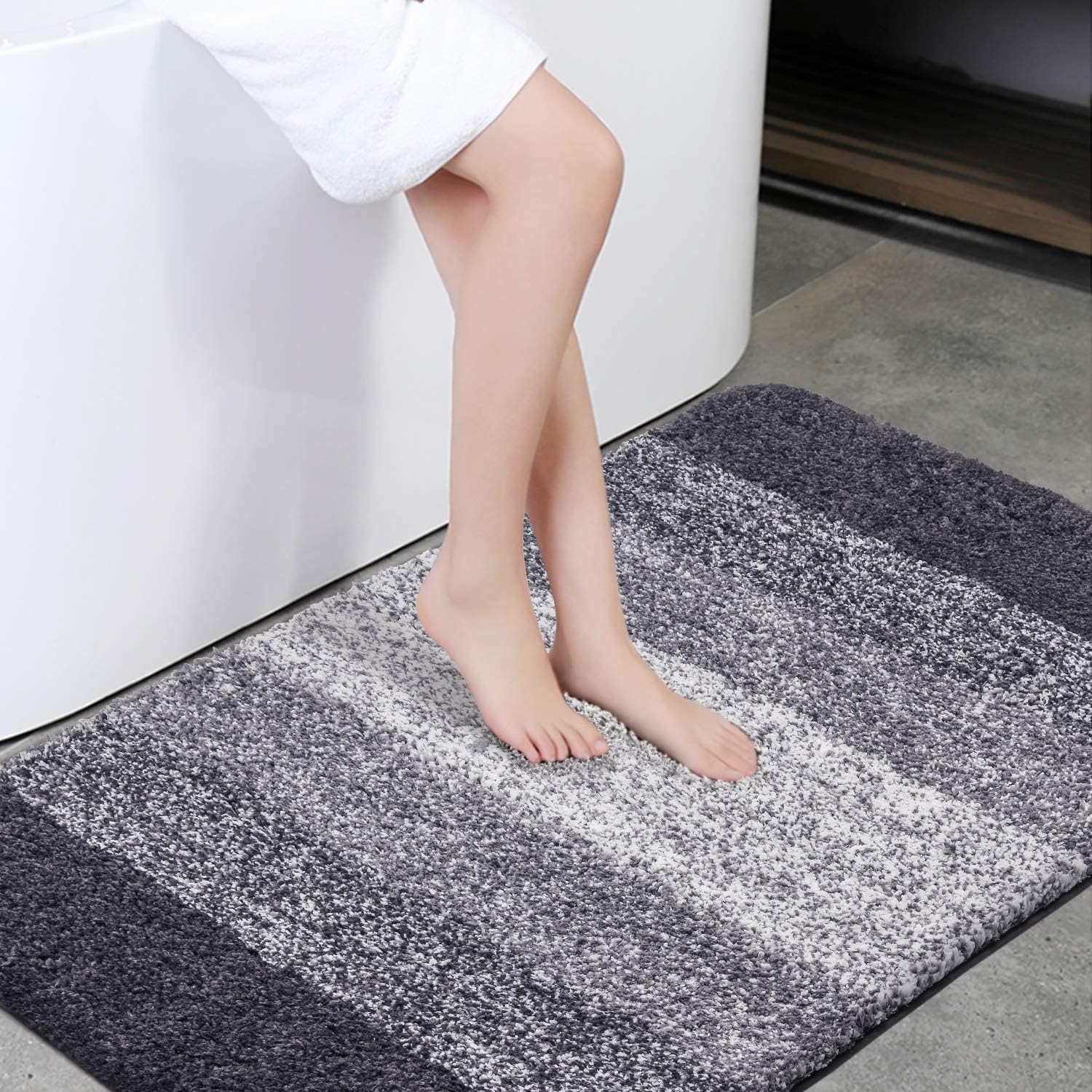 KMAT Bathroom Rugs Bath Mat 20x32 In,Luxury Soft Shaggy Microfiber Shower Rug, Machine Washable Throw Rugs Non Slip Absorbent Plush Floor Mats Runner Carpet for Bath Tub Shower Bathroom(Gradient Grey): Home & Kitchen