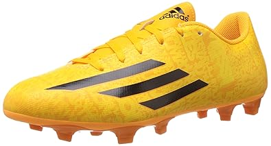 botas de futbol color oro