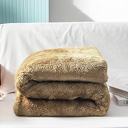 Exclusivo Mezcla Plush Fuzzy Fleece Throw Blanket