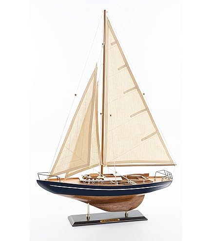 Amazon.com: Thorness Detailed 35cm Long Wooden Model J Class