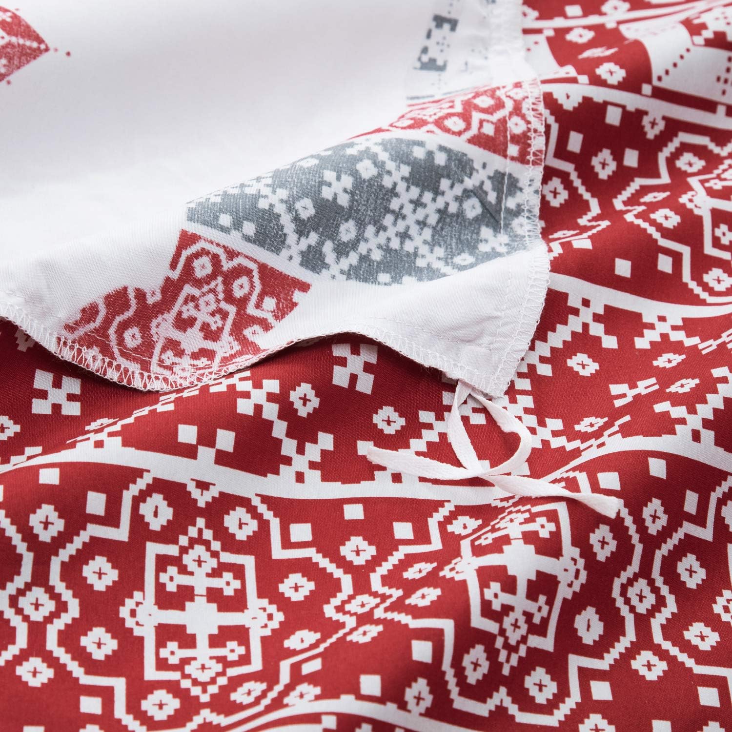 Bedsure Christmas Duvet Cover Set, Full/Queen (90×90 inches) - Reversible Reindeer Pattern - Soft Microfiber Comforter Cover, 3 Pieces Bedding with 1 Duvet Cover (No Comforter Insert), 2 Pillow Shams: Kitchen & Dining