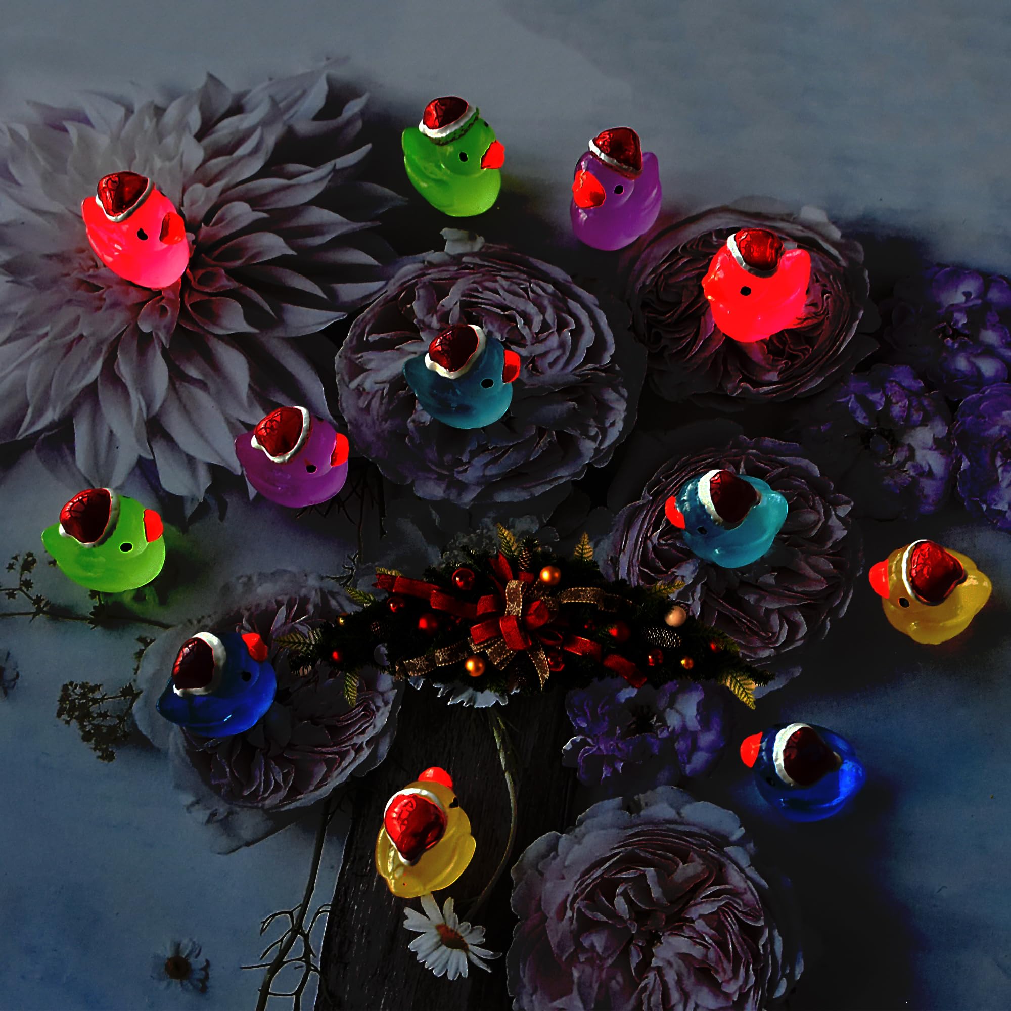 Tindobewan 50 PCS Tiny Ducks Glow in The Dark Mini Resin Ducks Miniature Christmas Hat Duck Figures Ornament for Xmas, Craft, Dollhouse, Slime, Home Decorations(10 Colors)