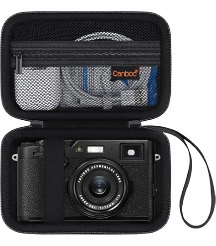Amazon.com : Fujifilm SCFX700 Deluxe Leather Case for Finepix F700
