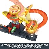 Hot Wheels Let's Race Netflix City Toy Car Track Set Cobra Attack 1:64 HTN81 view 5