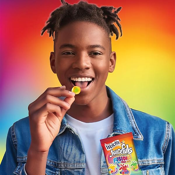 WELCH’S FRUIT SNACKS, JUICEFULS FUSIONS, ASSORTED FRUIT FLAVOR, STOCKING STUFFERS, BULK PACK, GLUTEN FREE, NATURAL COLORS & FLAVORS, 0.8OZ (PACK OF 50)