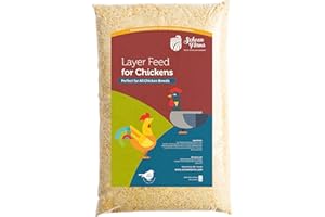 Schoen Farms Chicken Layer Feed – 4.54 kg Bag – Balanced Feed for Laying Hens – With Corn, Soy & Calcium – Canadian Grown
