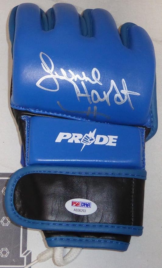 Lenne Hardt Signed Pride Fc Mma Glove Psa Dna Coa Ufc Ring Announcer Autograph Autographed Ufc Gloves At Amazon S Sports Collectibles Store