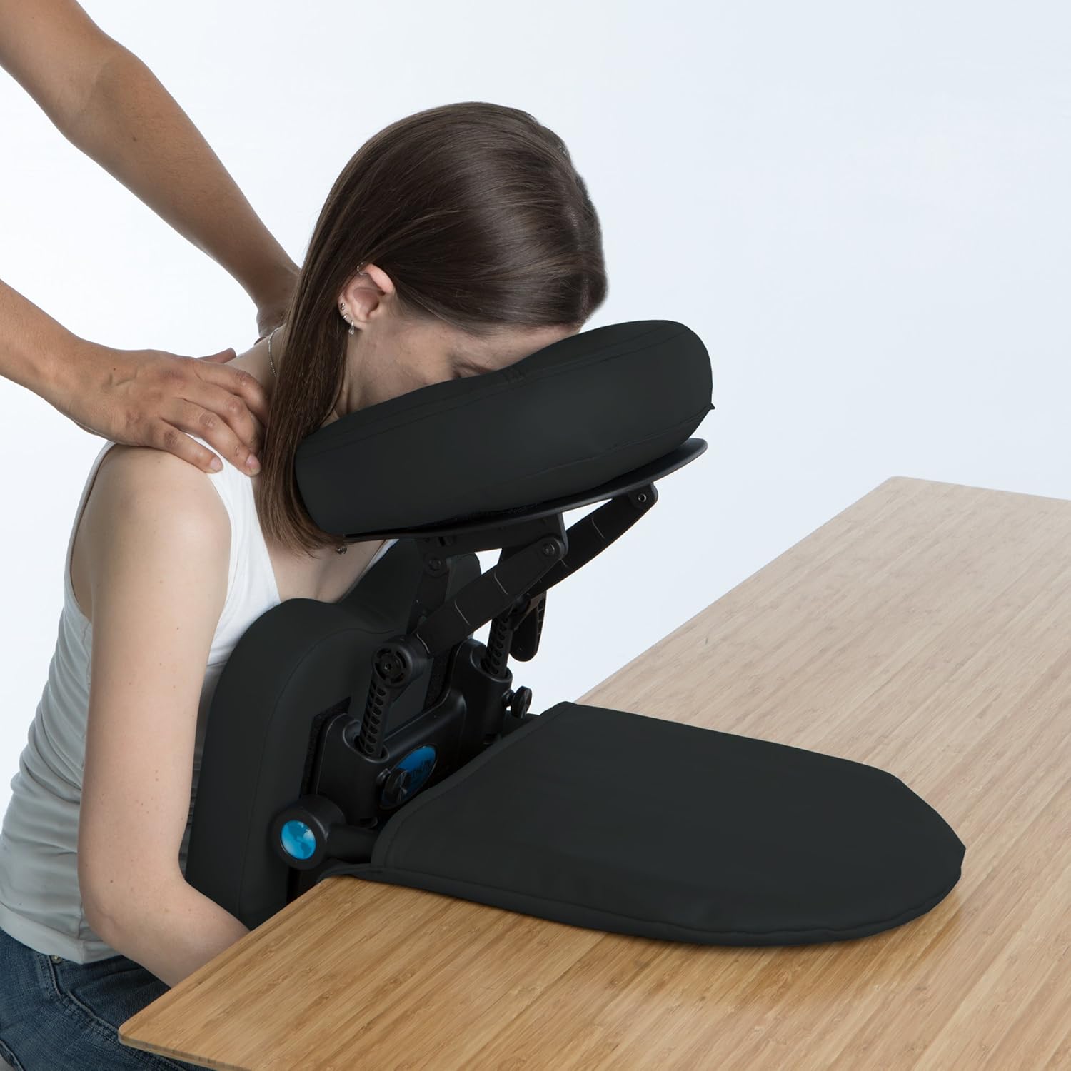 EARTHLITE Massage Kit Travelmate - Ultra-Portable Face Down Tabletop Massage System perfect for Vitrectomy Recovery & On-The-Go Massage, Black: Sports & Outdoors
