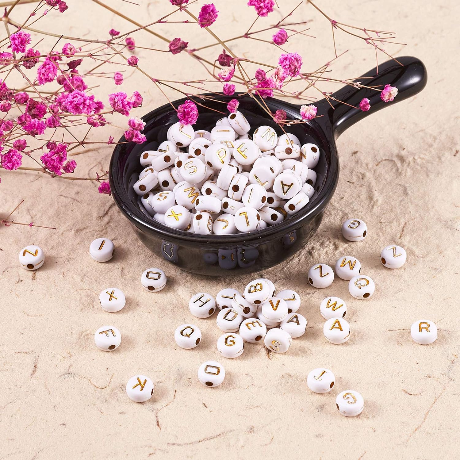 Cheriswelry 1000pcs White Acrylic Alphabet Beads 7mmfor Jewelry Bracelet Making, White, Gold Letter, 7mm, 1000pcs - Image 4