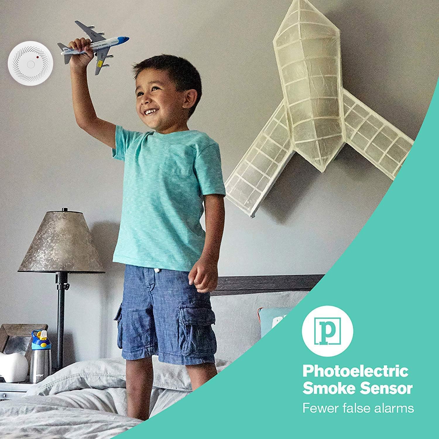 4 Pack Battery Operated Smoke Detector & Fire Alarm with Photoelectric Sensor, Easy to Install with Test Button - - 