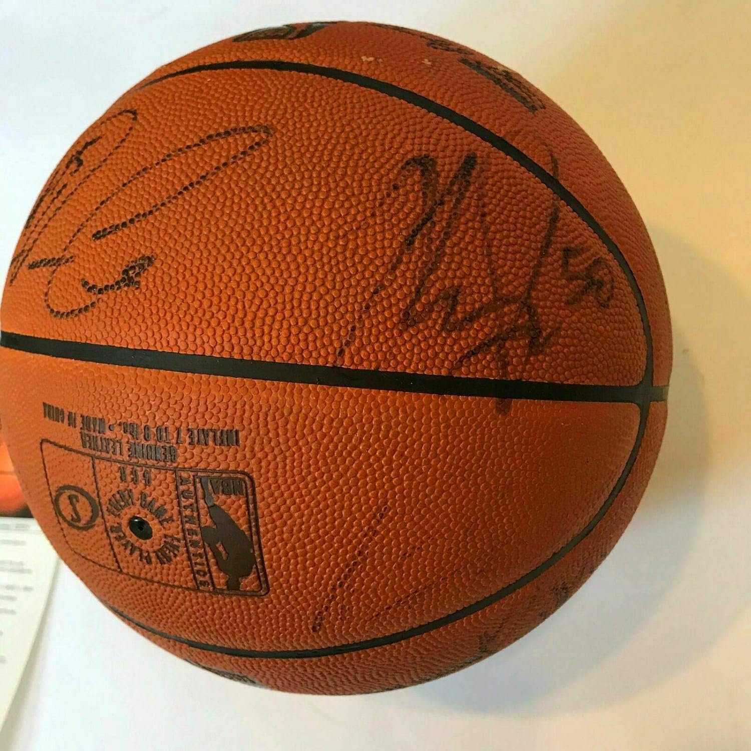 kobe bryant signed basketball