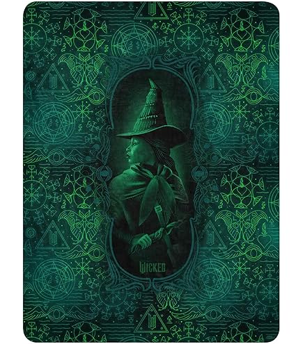 Amazon.com: PARAMOUNT NETWORK Gladiator II Lucius Sherpa Blanket