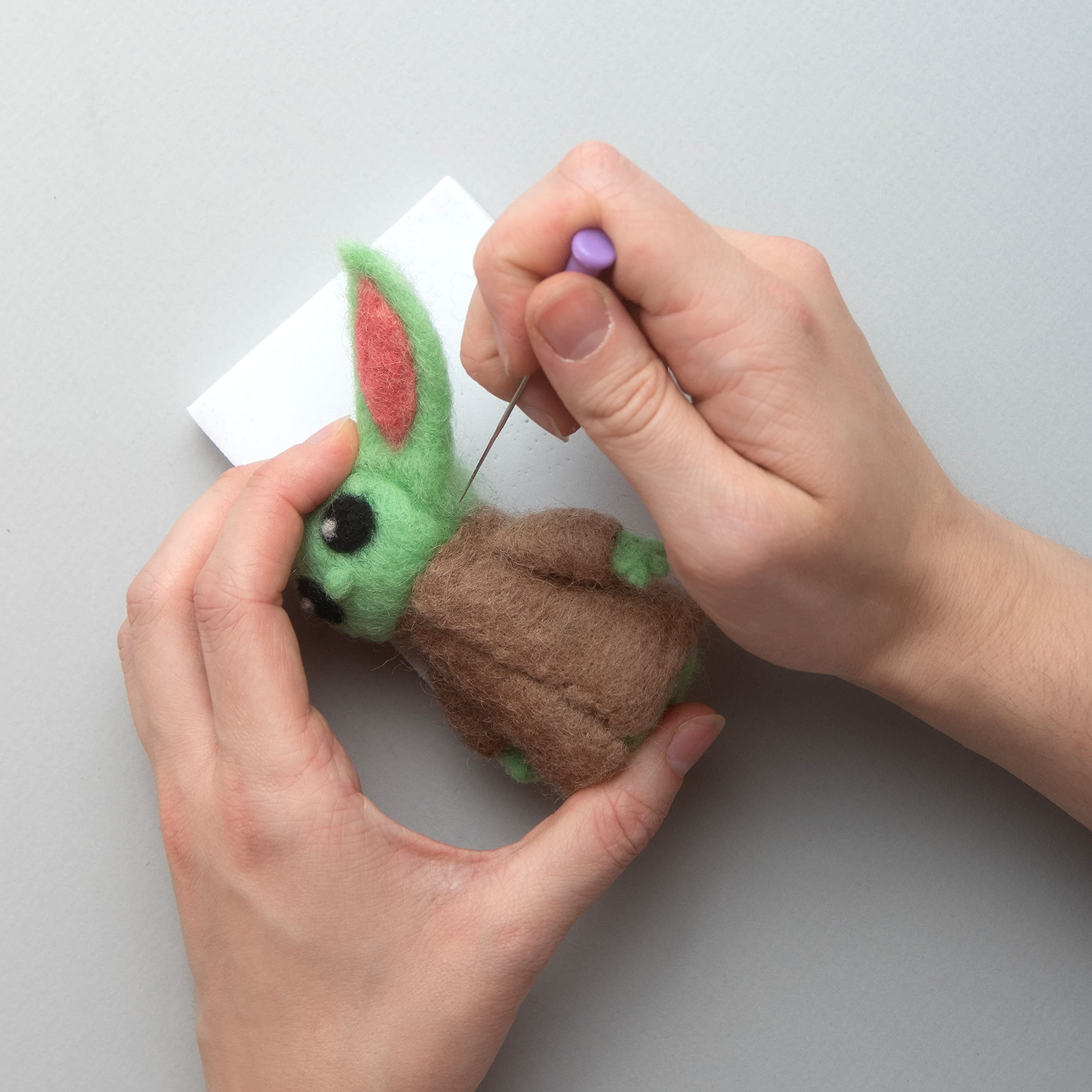 Dimensions Star Wars The Mandalorian Grogu Needle Felting Kit, 5.5
