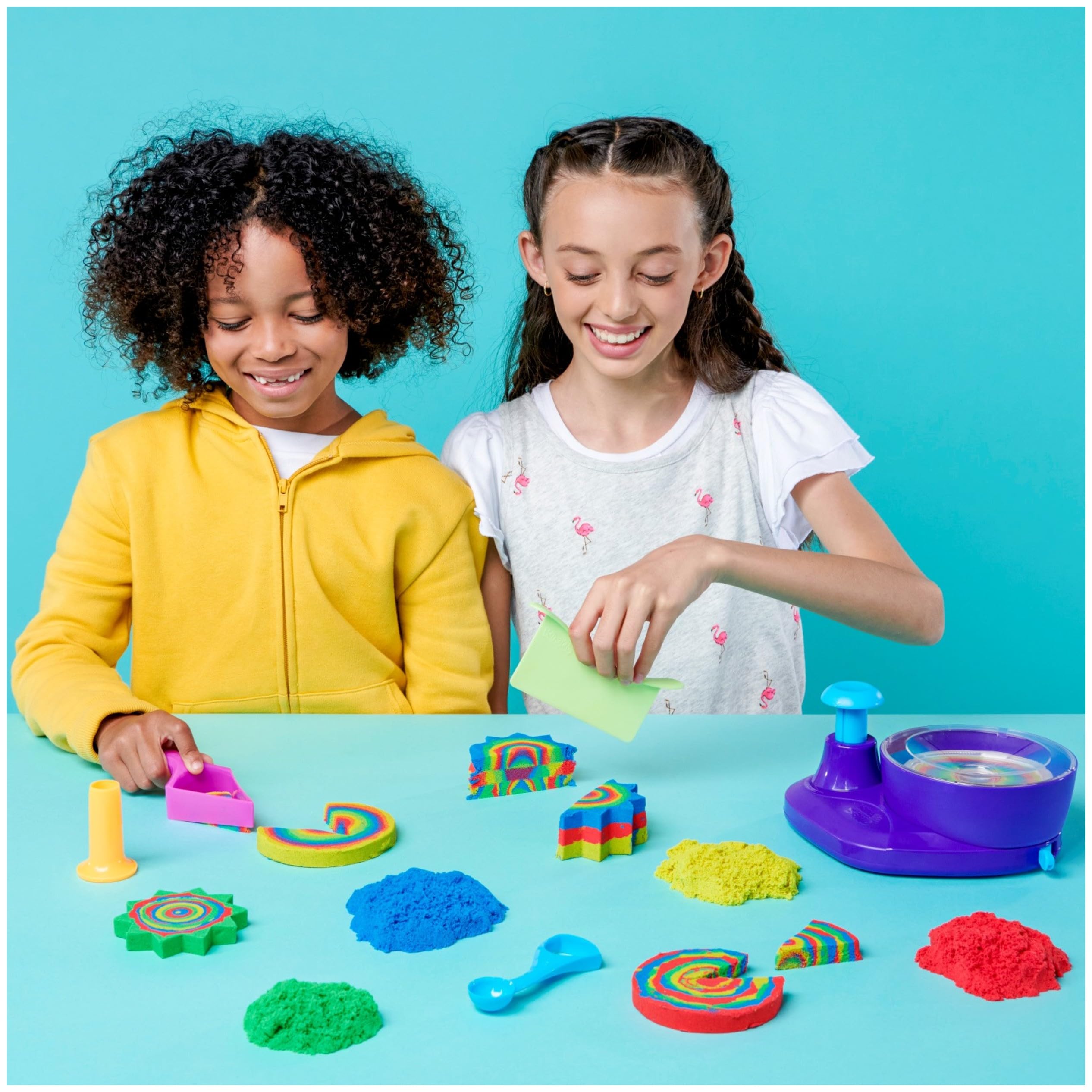 Kinetic Sand, Swirl N’ Surprise Playset with 2lbs of Play Sand, Including Red, Blue, Green, Yellow and 4 Tools, Sensory Toys for Kids Ages 3 and up