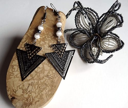 Boucles Doreille Graphiques Noires Estampe Triangles Perles