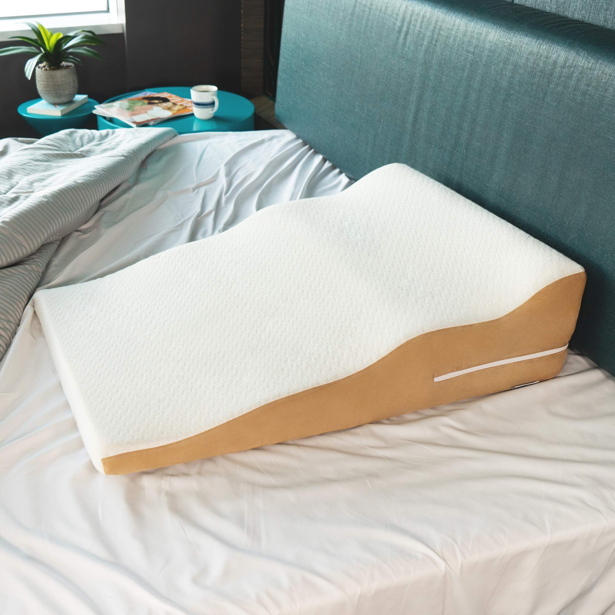 Avana Contoured Bed Wedge 24