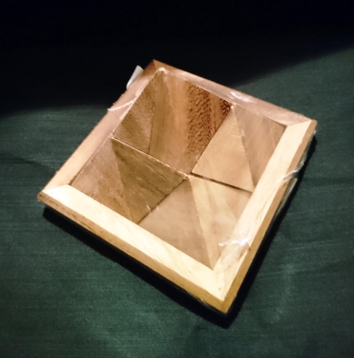 puzzle piramide madera