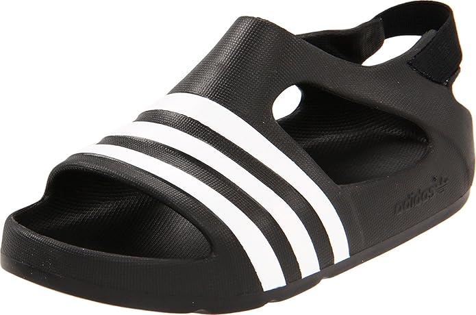 toddler adilette play