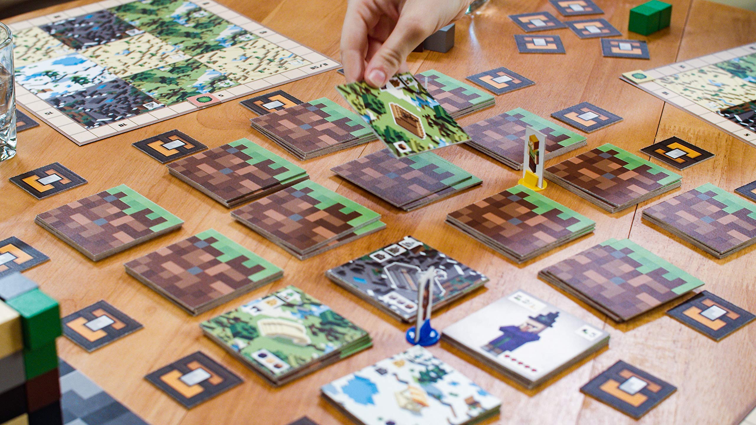 Mua Ravensburger Minecraft Builders & Biome 26892 4 (Board Game/Micra ...