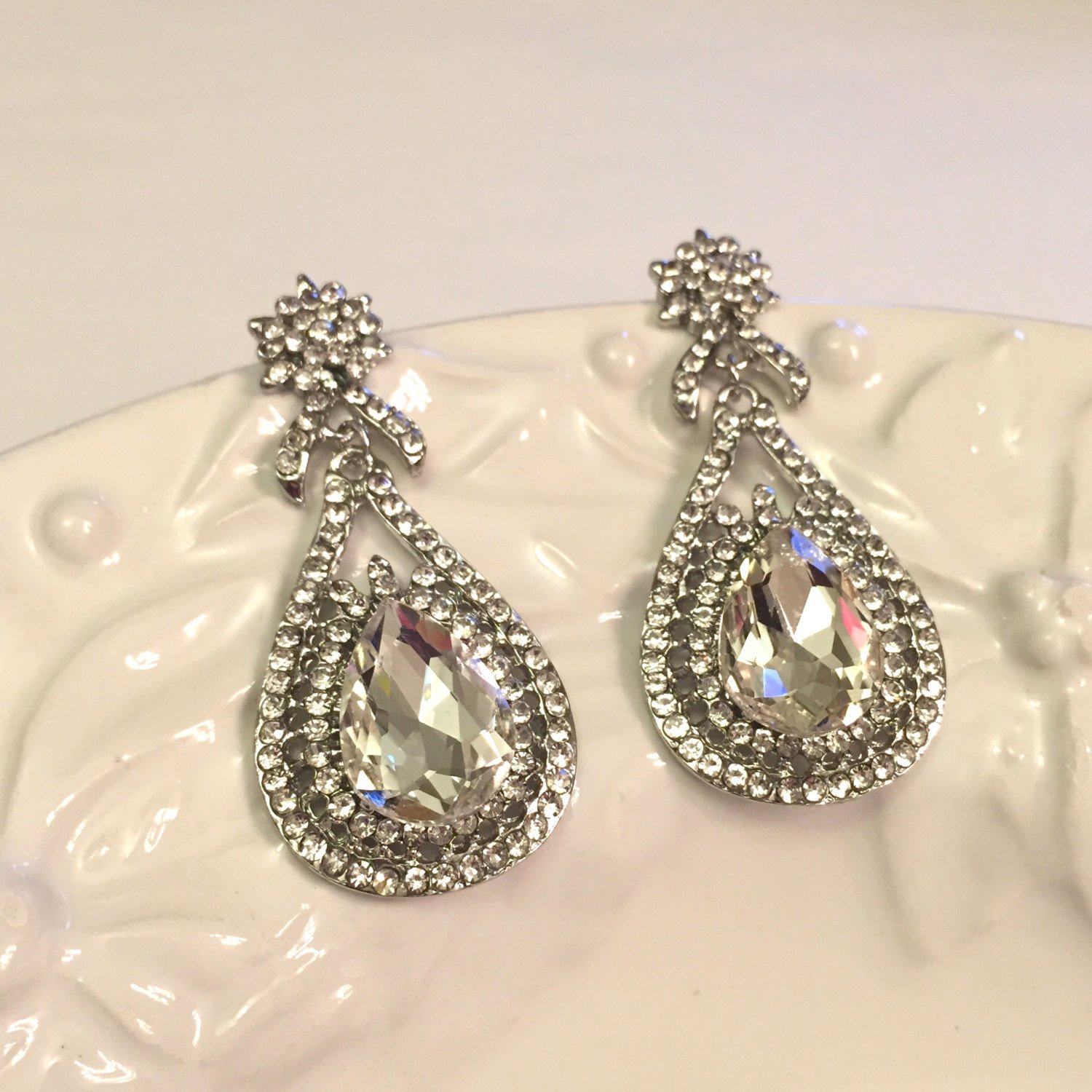 elegant bridesmaid earrings