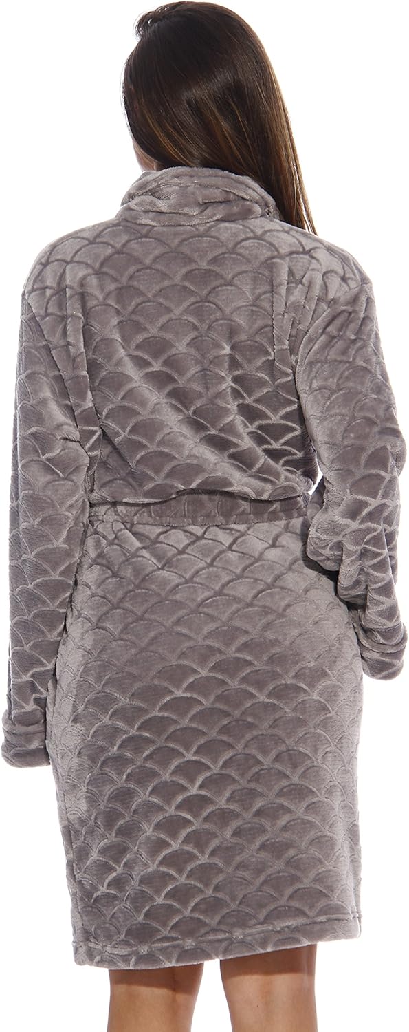 Just Love Kimono Robe Velour Scalloped Texture Bath Robes for Women