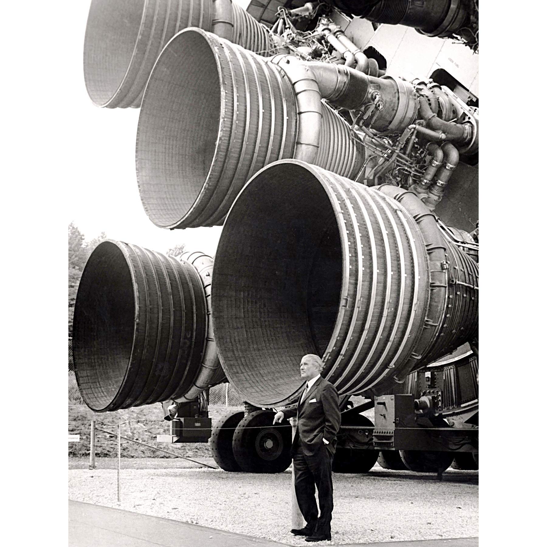 Space NASA Von Braun Saturn V F-1 Rocket Thrusters Photo Premium Wall Art Canvas Print 18X24 Inch