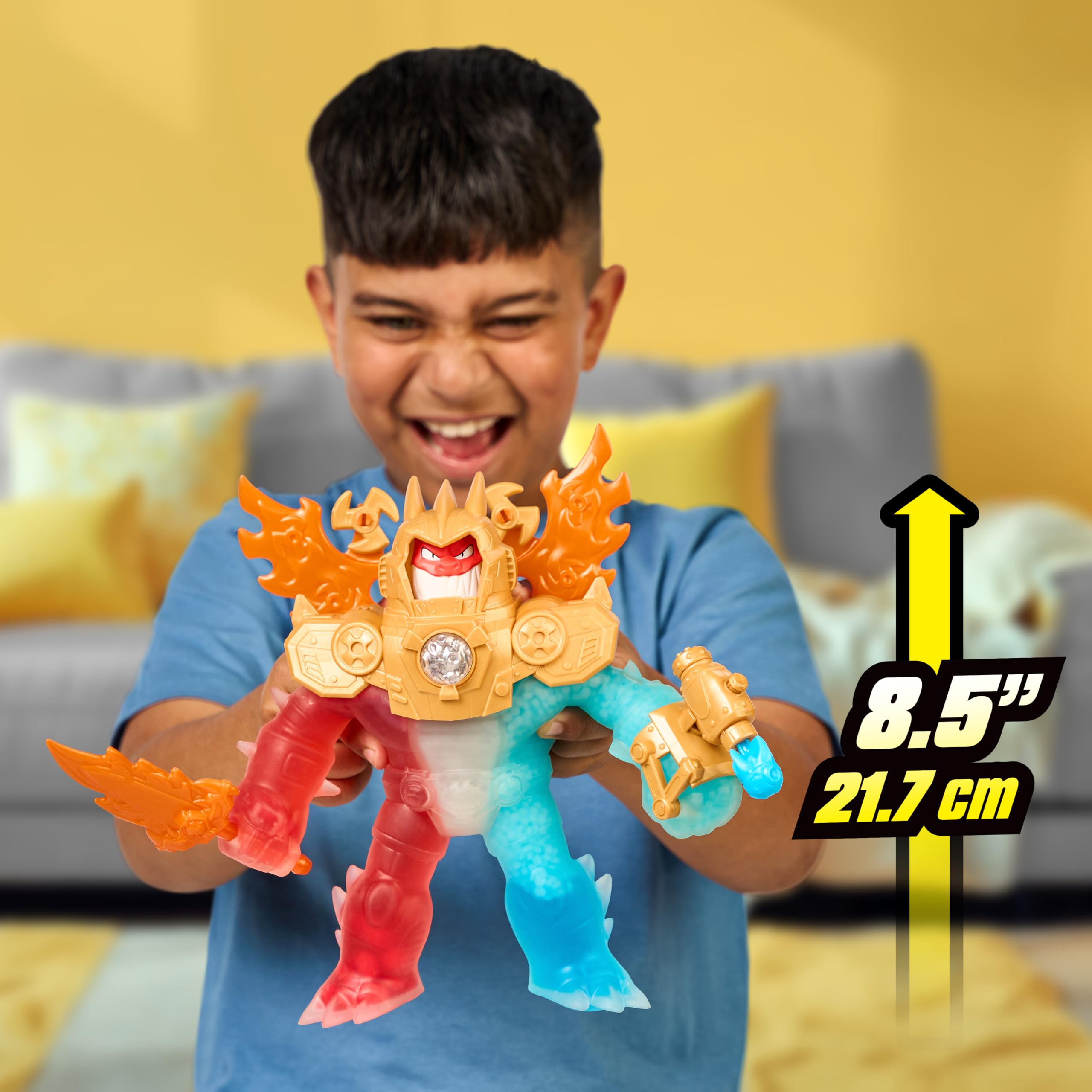Heroes of Goo Jit Zu Goo-Tron Supreme Combines The Power of Blazagon, Pantaro & Thrash in 1 Ultimate Hero, with 3 Different Goo Fillings, 35+ Phrases & Lights, Face Swap & Triple Attack Feature