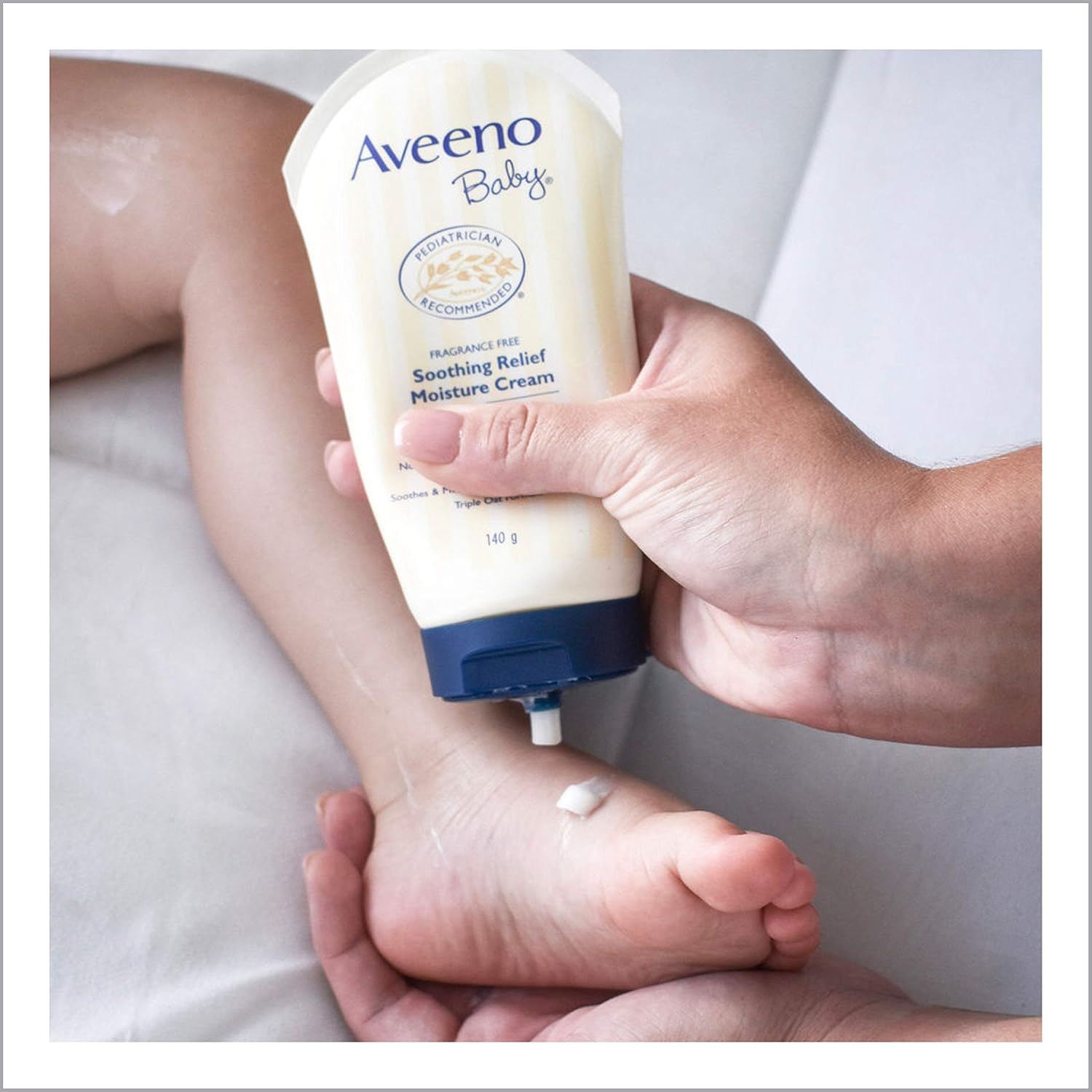 Aveeno Baby Soothing Relief Moisturizing Cream with Natural Oat Complex for Dry Sensitive Skin, Fragrance-free & Paraben-Free, 8 oz: Health & Personal Care