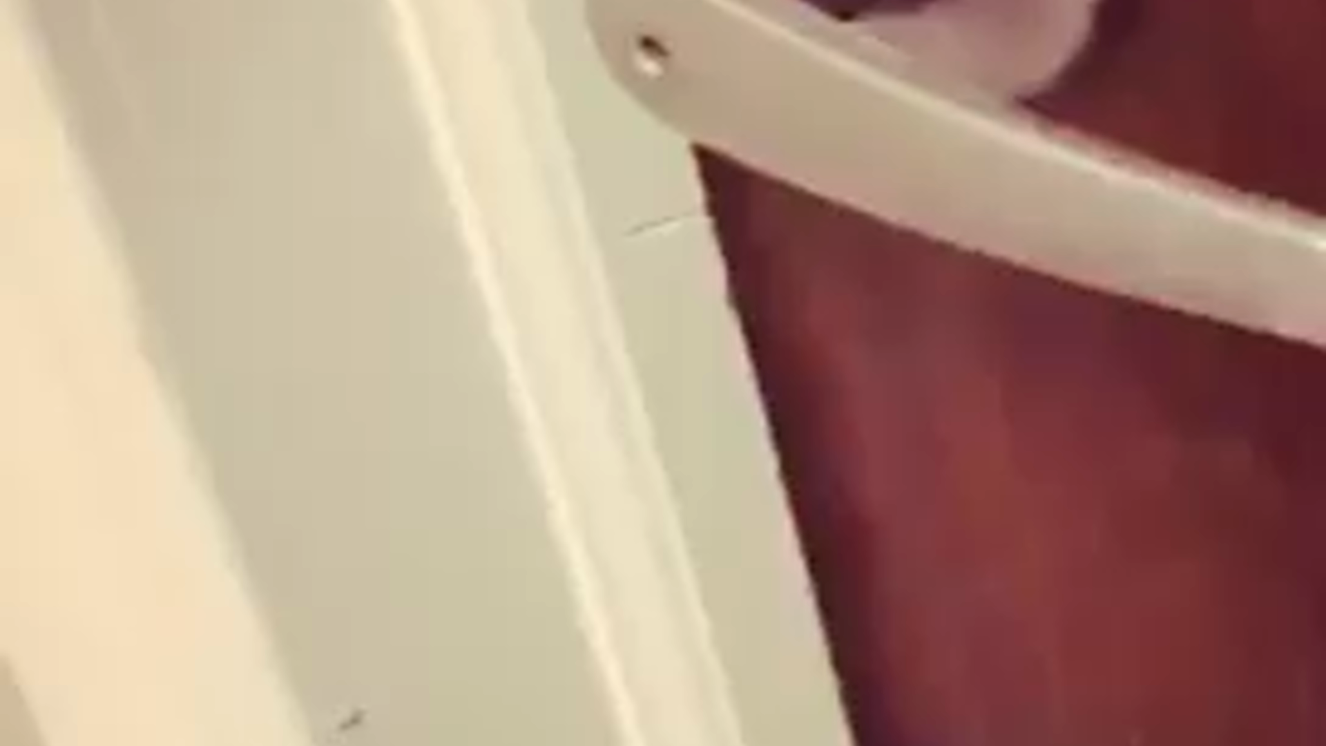 Works on lever door handles on Amazon Live
