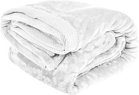 Elle Decor Throw Blanket Made Of Soft Warm Flannel Plush With
