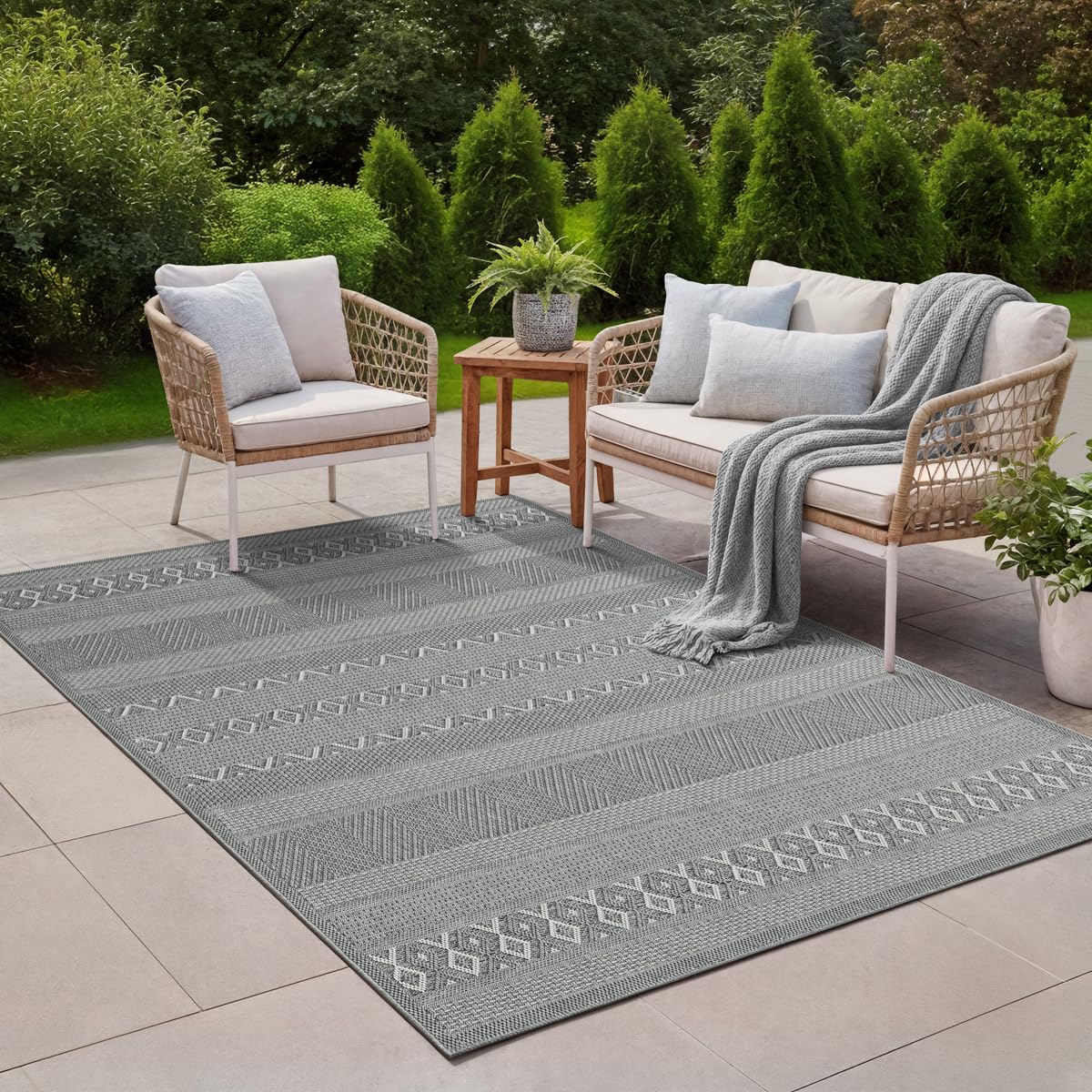 the carpet Calgary - Robust, weatherproof & UV resistant outdoor carpet for balcony, terrace, conservatory, kitchen or dining room - Plain grey - 67 x 180 cm