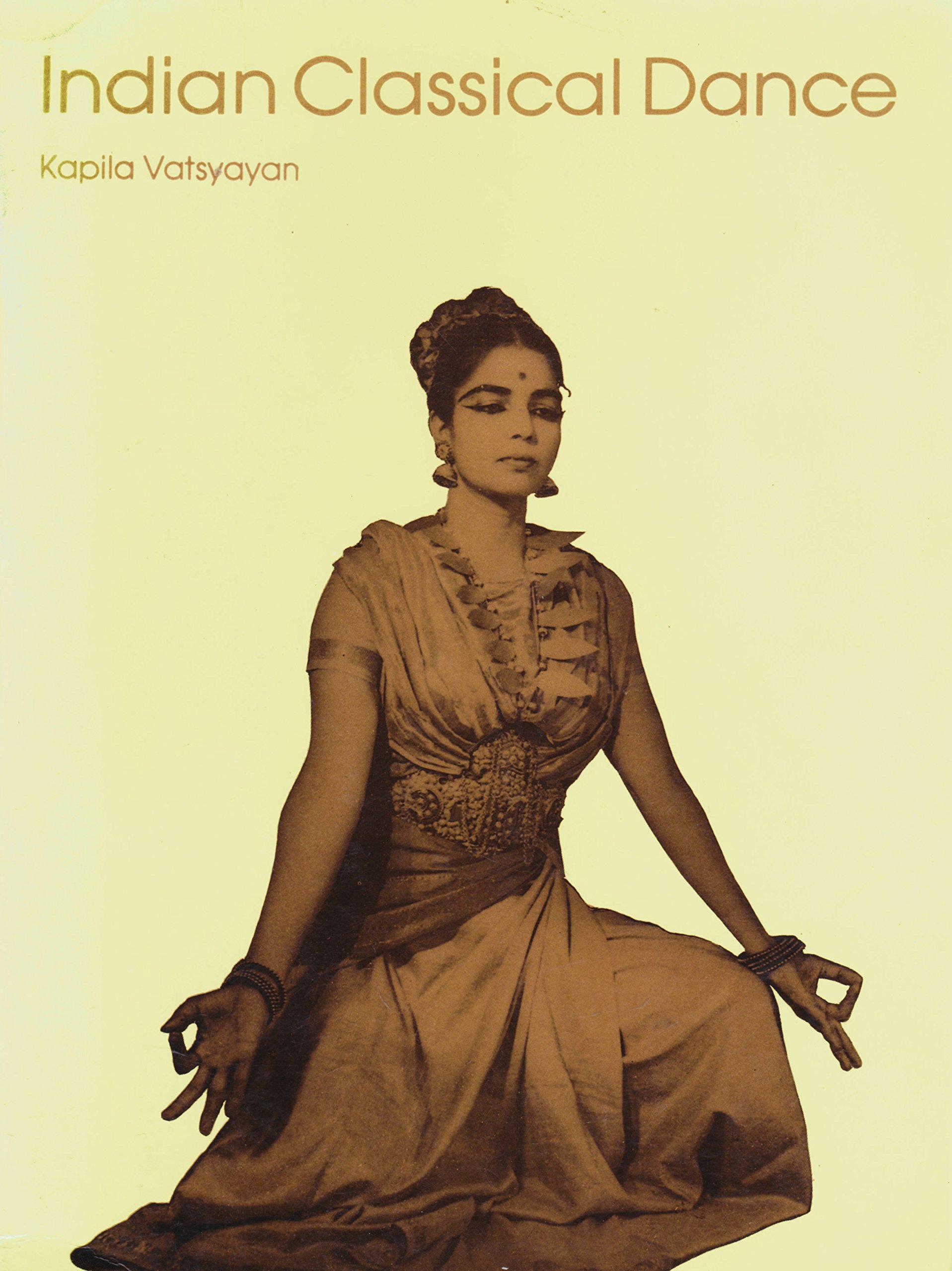 Indian Classical Dance 9788123005898 Amazon Com Books