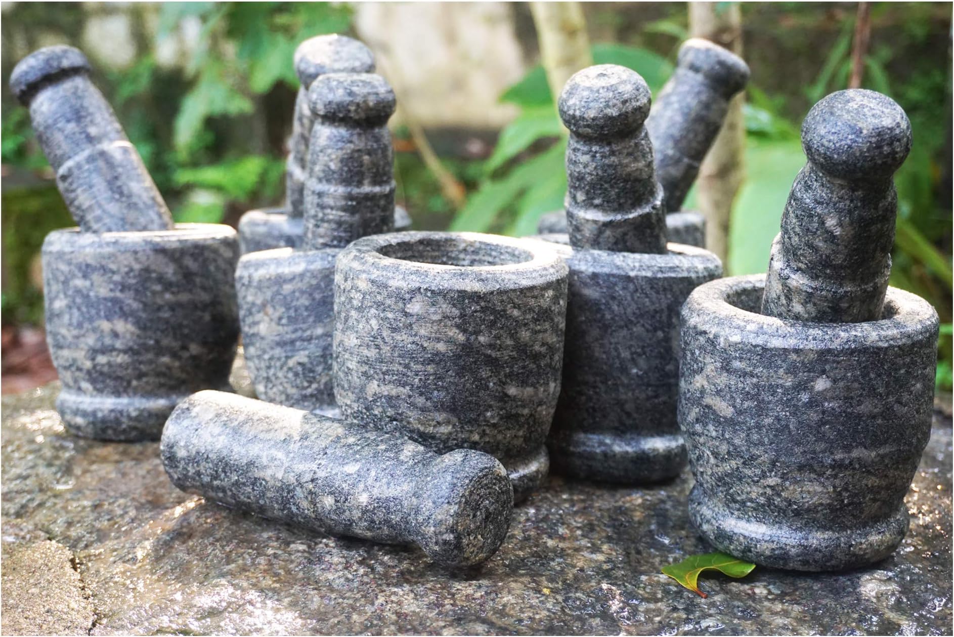 Z Crafts Strong and Heavy Traditional Natural Stone Mortar and Pestle Set