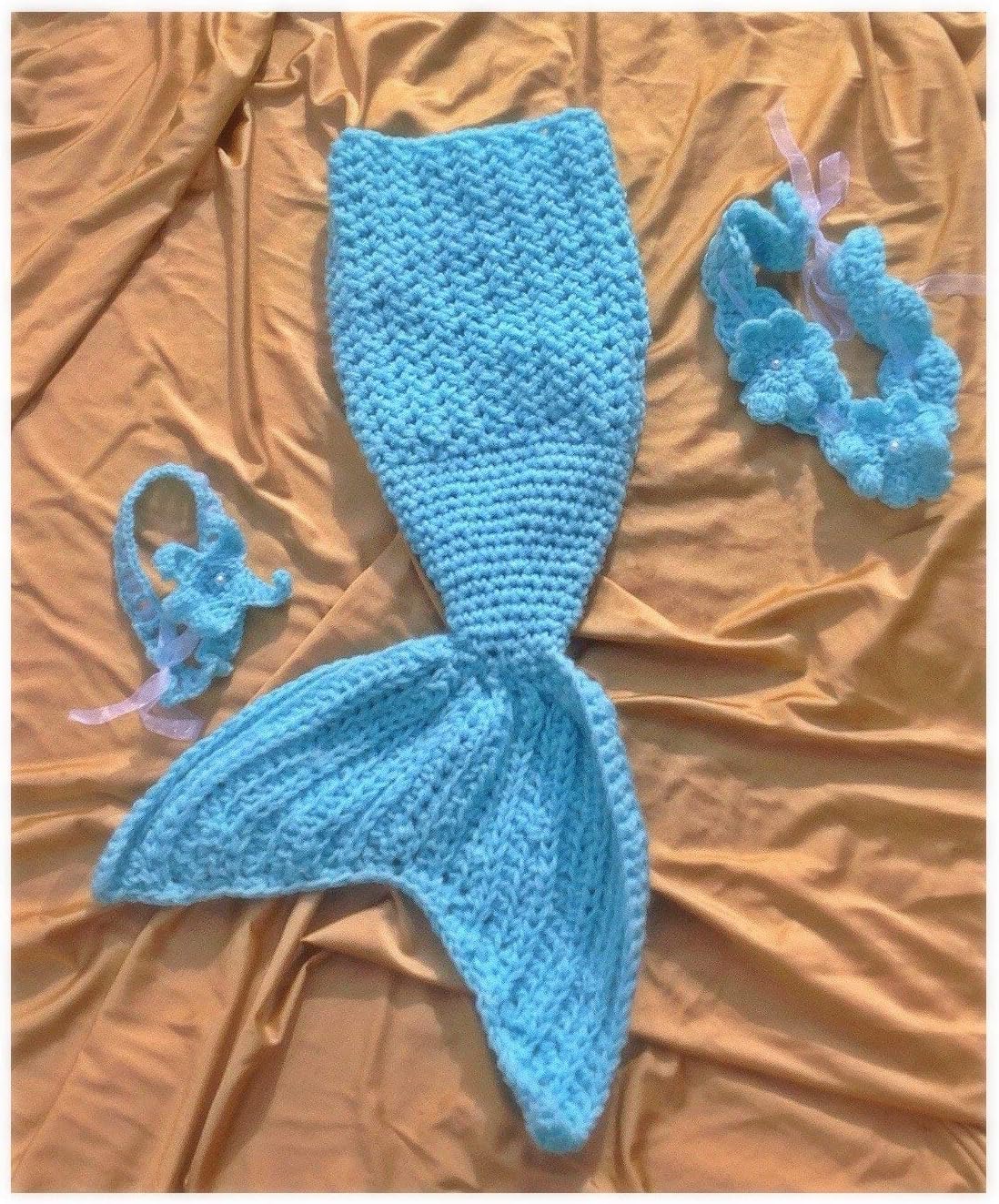 Baby crochet mermaid tail set, photo prop, in turquoise. Newborn to 2 years.