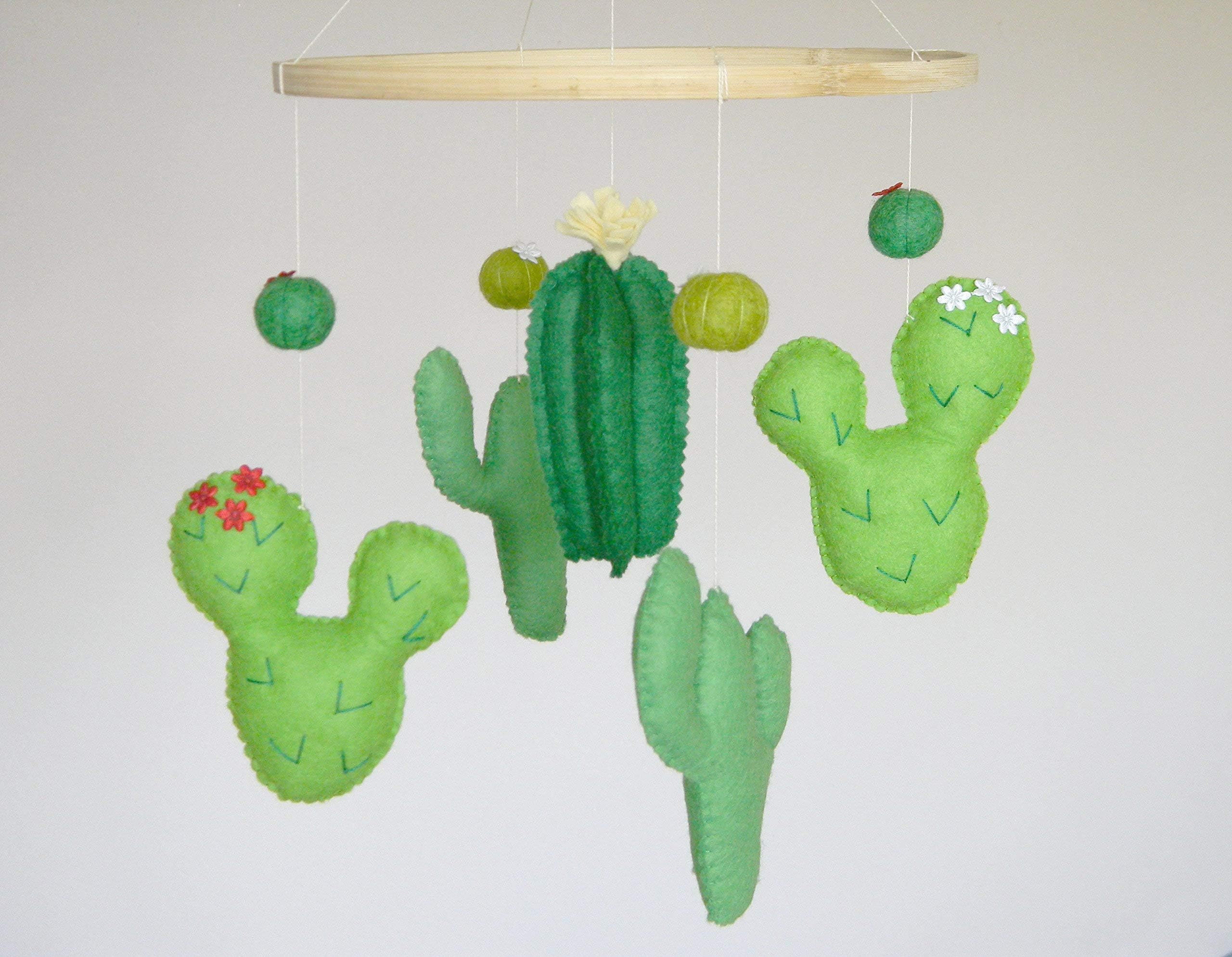 Cactus baby mobile Green baby mobile Nursery mobile Cot mobile Felt mobile Cactus Nursery decor Felt succulent Cactus theme