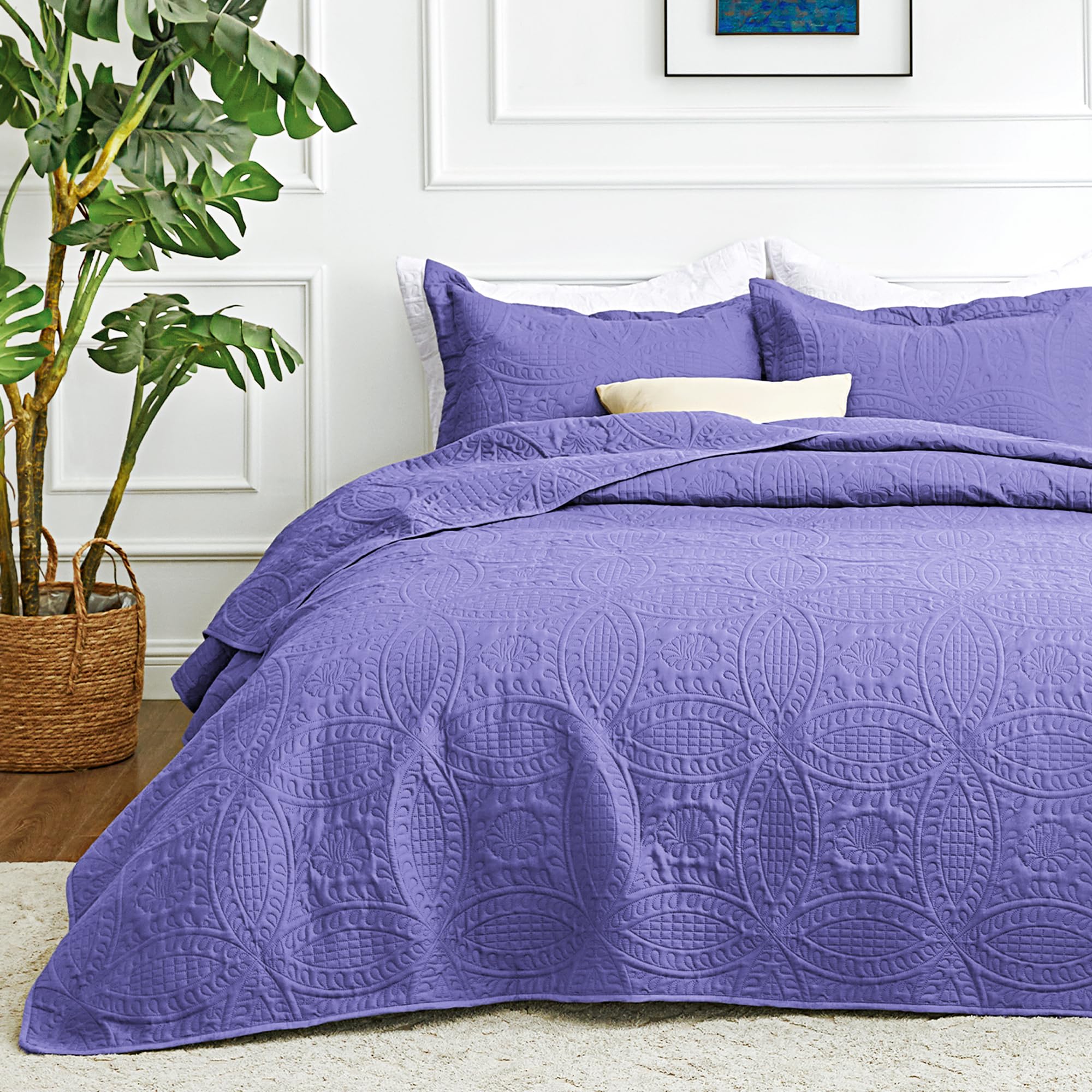 Photo 1 of Love's cabin King Size Quilt Bedding Set Deep Purple Bedspreads - Bed Summer Lightweight Bedspread Comforter - Coin Pattern Bedding Coverlet for All Season - 3 Pieces (1 Quilt, 2 Pillow Shams)