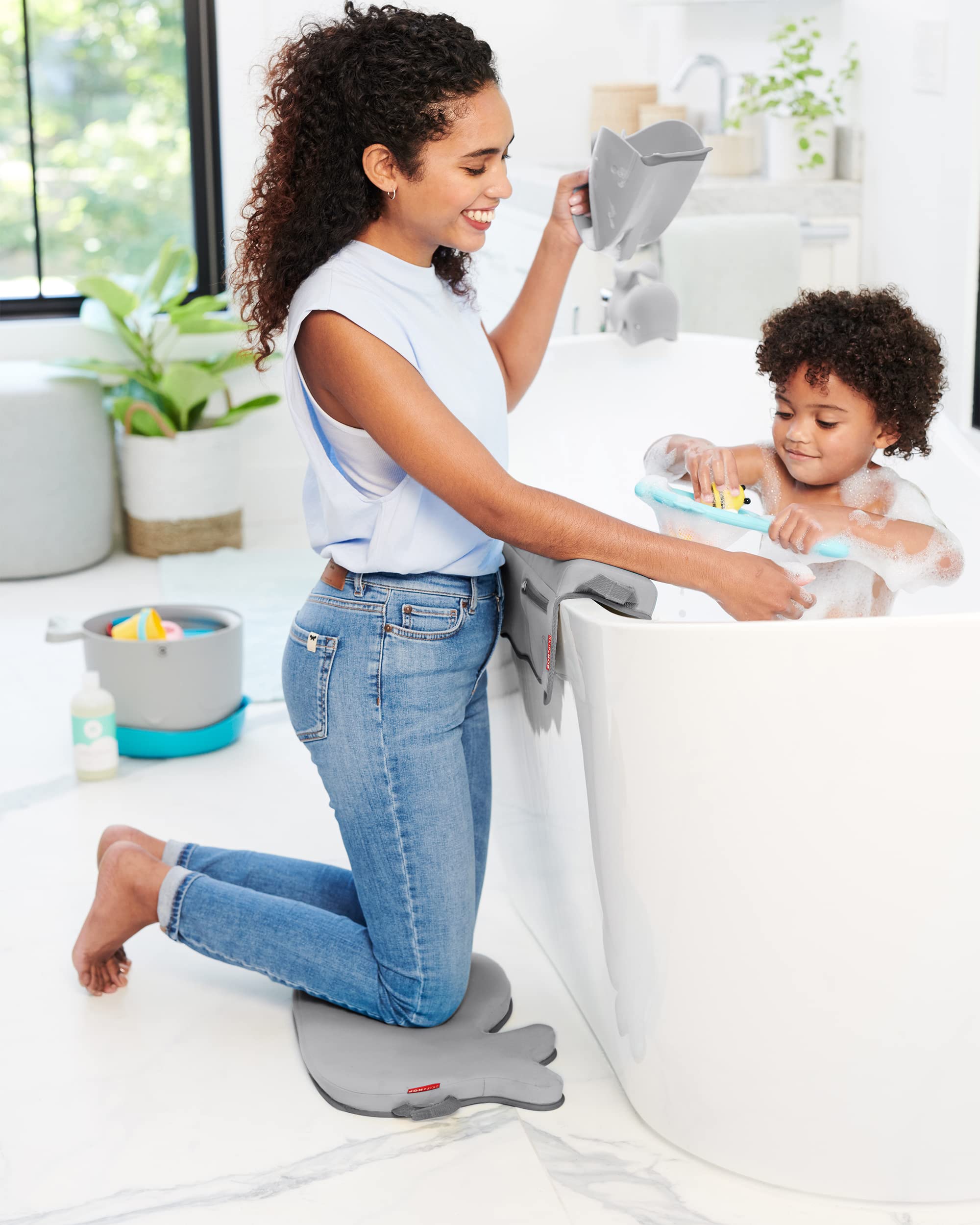 Skip Hop Baby Bath Rinse Cup MOBY Tear-free Waterfall Rinser Grey Age 0+