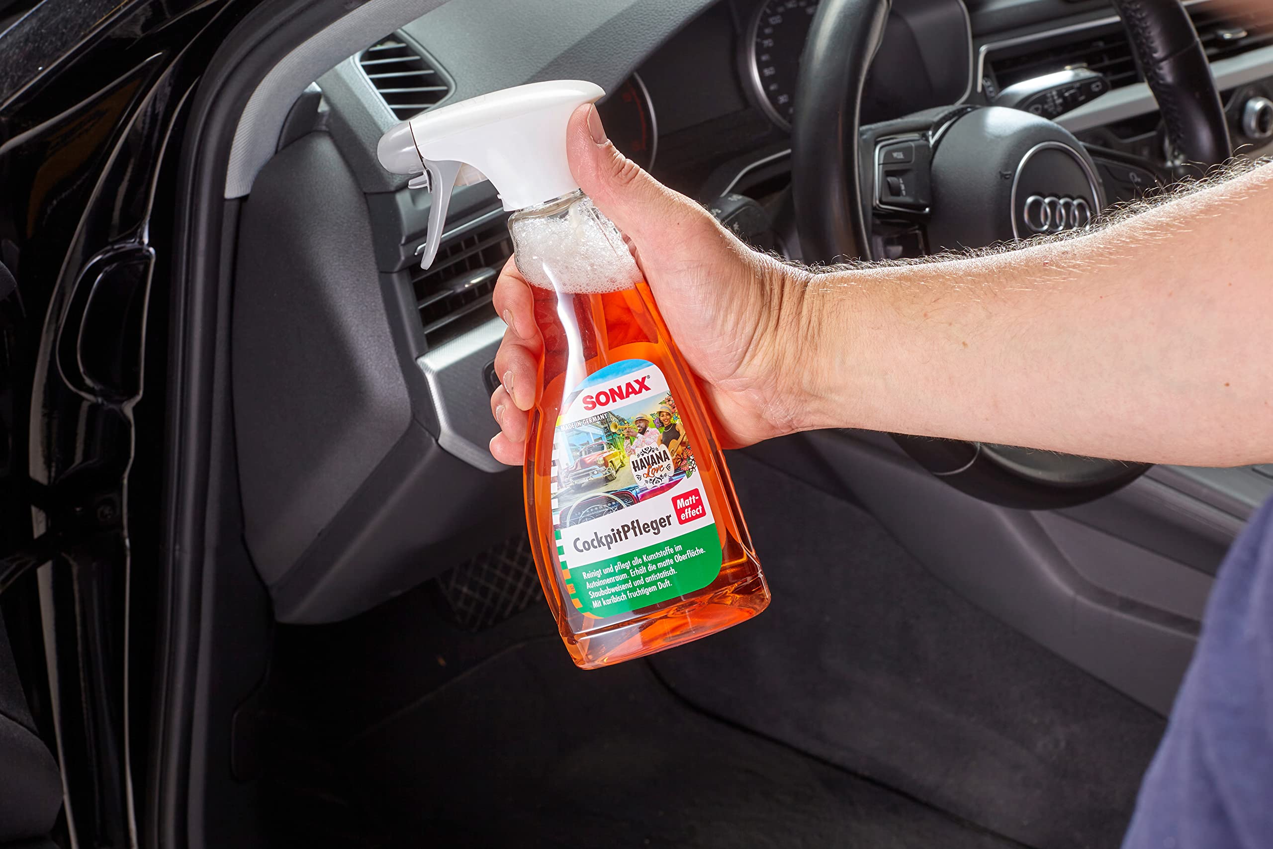 SONAX CockpitPfleger Matteffect Havana Love (500 ml) reinigt und pflegt alle Kunststoffoberflächen im Autoinnenraum | Art-Nr. 03682410 4