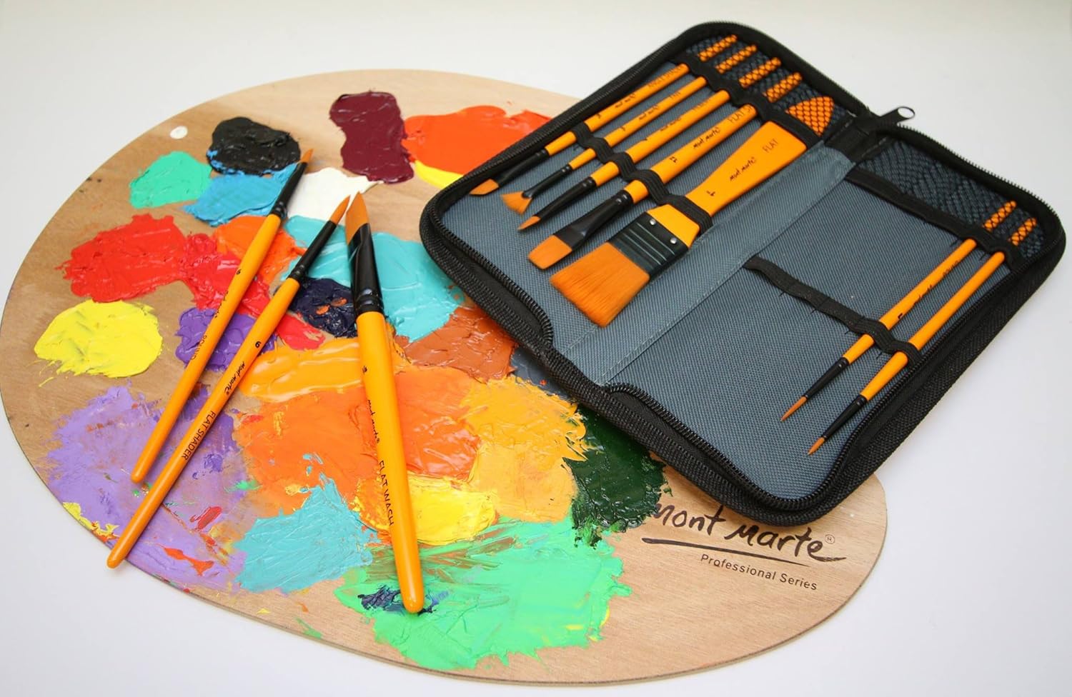 Mont Marte Acrylic Paint Brush Set, 10 Taklon Brushes in Wallet, Ideal Brush Set for Acrylic Painting - Image 4