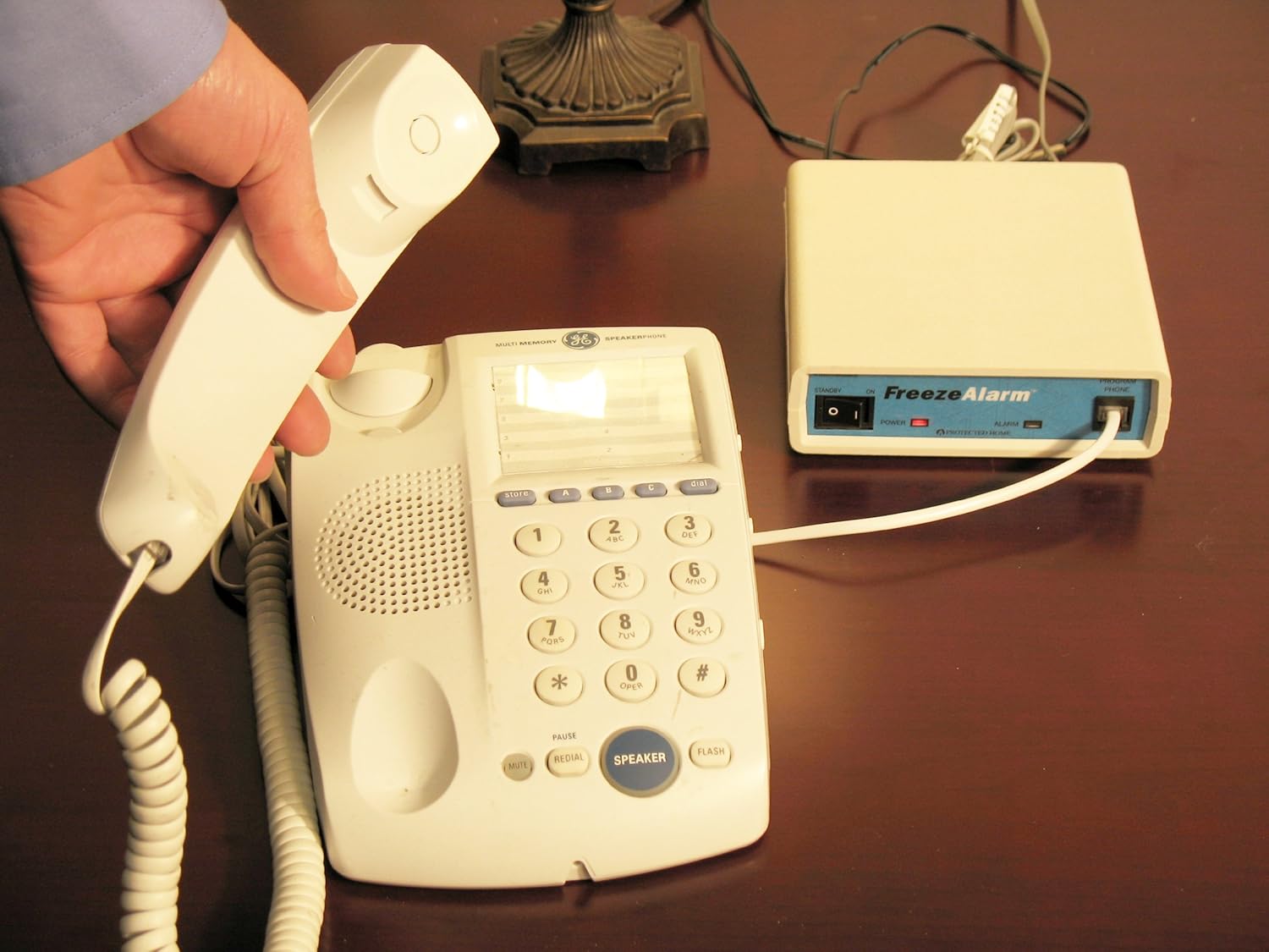 Amazon.com: Control Products Intermediate FreezeAlarm Custom Temperature  and Power Outage Alarm FA-I-CCA with voice message to up to 3 phone numbers  / Quick ...