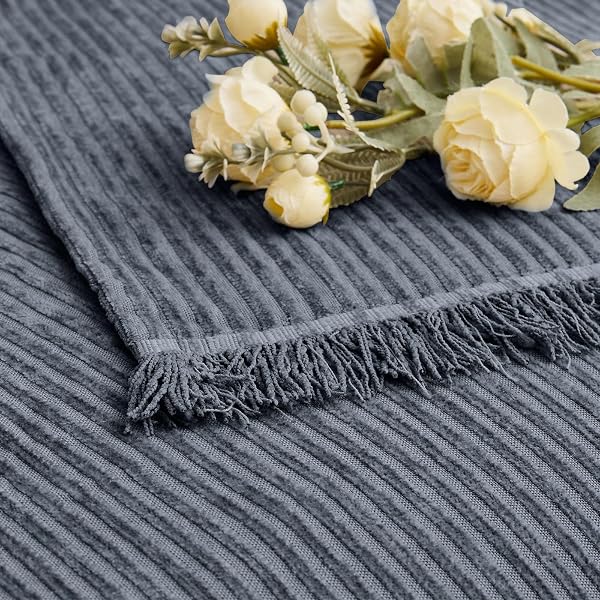 LOMAO COUCH COVER SOFA COVERS FOR 3 CUSHION SECTIONAL COUCH COVERS L SHAPE COUCH COVER WITH TASSEL SOFA PROTECTOR WASHABLE REVERSIBLE CHENILLE SOFA SLIPCOVER FOR PET (DARK GREY,SMALL(71 * 91))