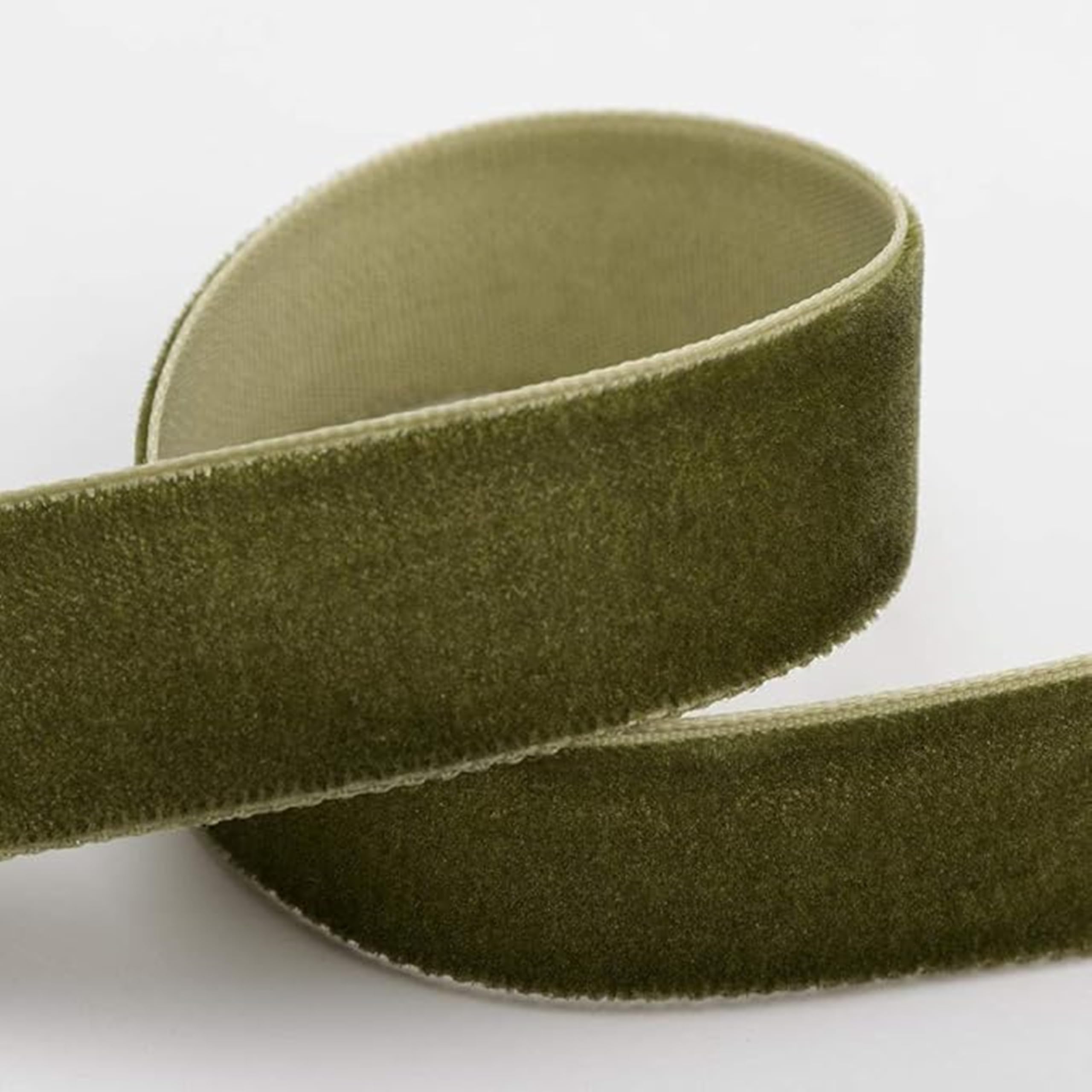 Italian Options Velvet Ribbon, Luxury, Single-Face Velvet Ribbon for Crafting, Christmas, Bows, Hair, Cakes, Weddings, Ornaments, Gift Wrapping, Flowers, 16mm x 10 Metre Roll, Moss Green