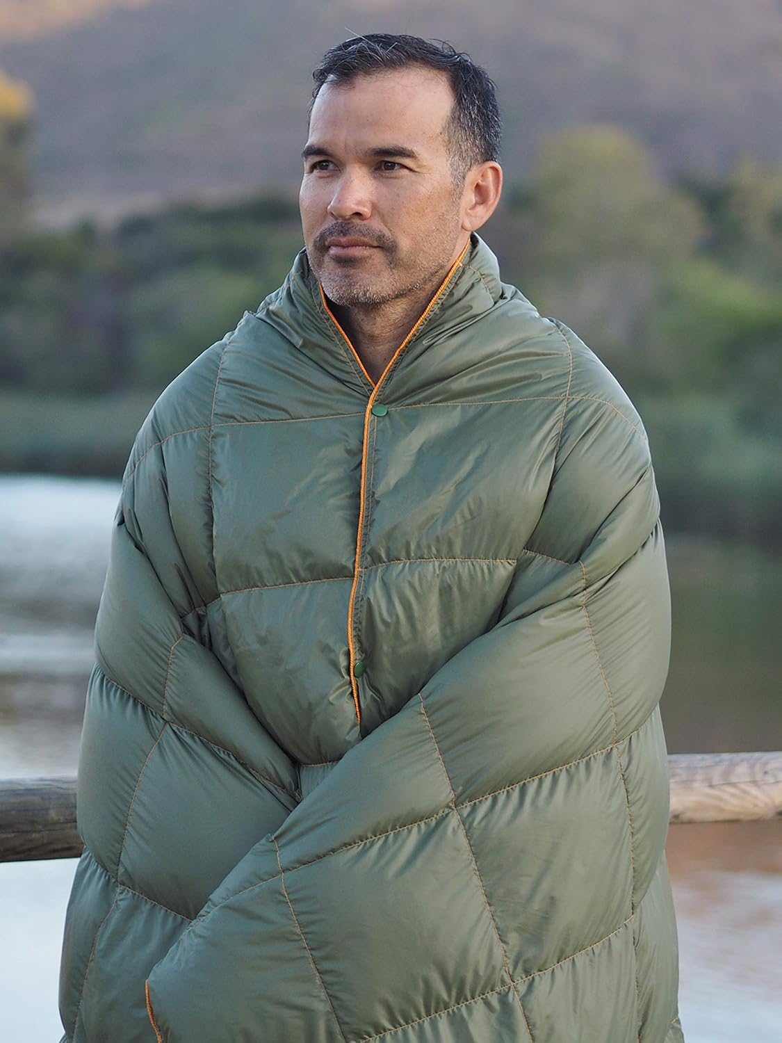 Get Out Gear Down Camping Blanket - Outdoor Lightweight Packable 650 Fill Power Down Blanket Compact Waterproof and Warm Backpacking Quilt for Camping Hiking Travel Hammock : Clothing