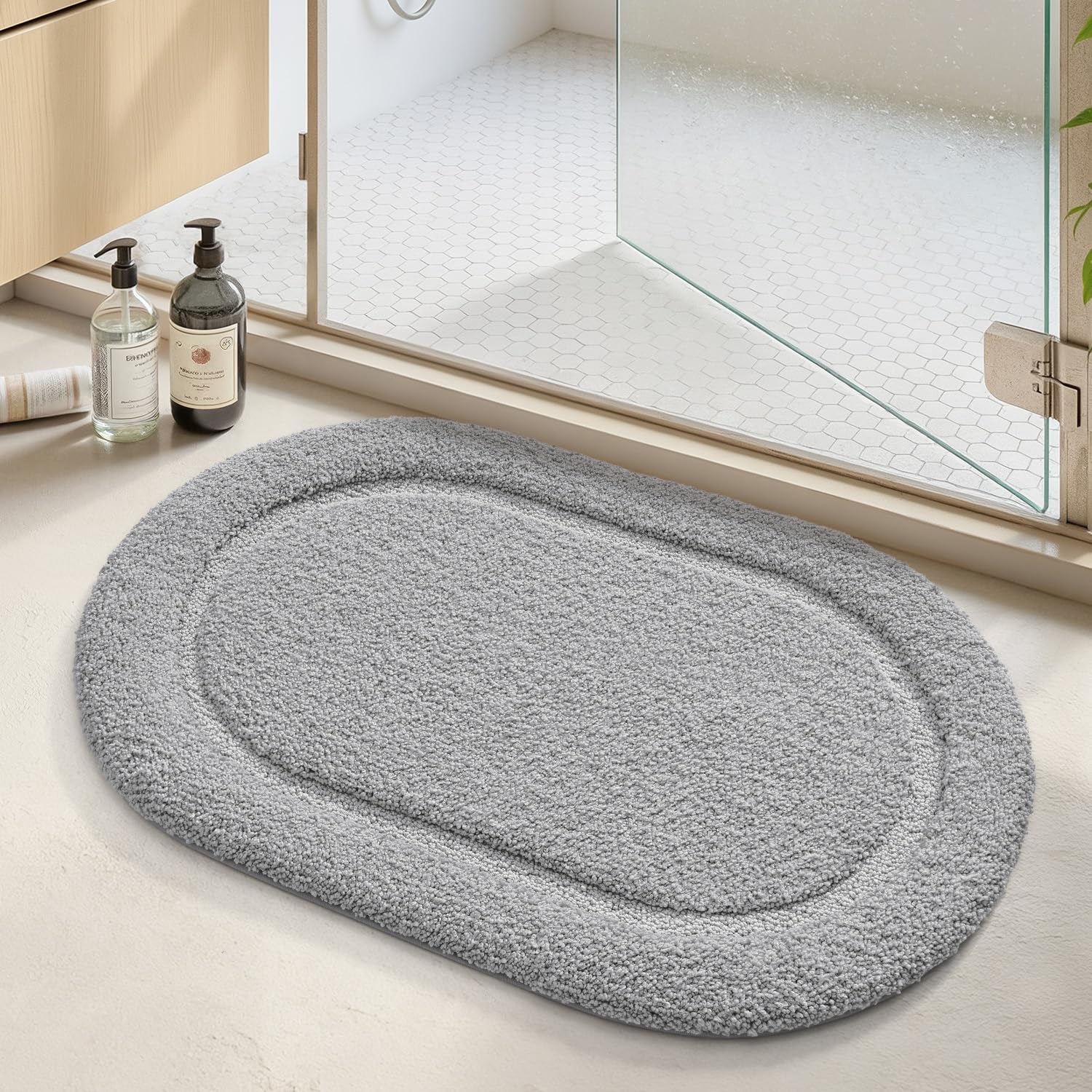 COLOR&GEOMETRY Grey Bath Mat 60x90 cm, Non Slip, Absorbent, Soft, Washable, Thick Bathroom Mat, Small bathroom rug Bath Mats for Bathroom Floor, Shower, Sink, Vanity