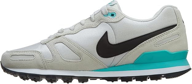 nike waffle trainer harga