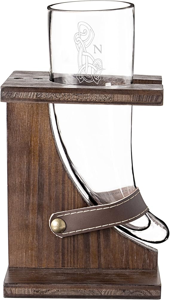 Bocina de cerveza rústica con nudo vikingo personalizado con soporte